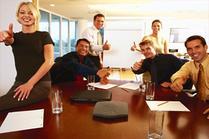 法院起诉欠款案件对方家属何时接到通知